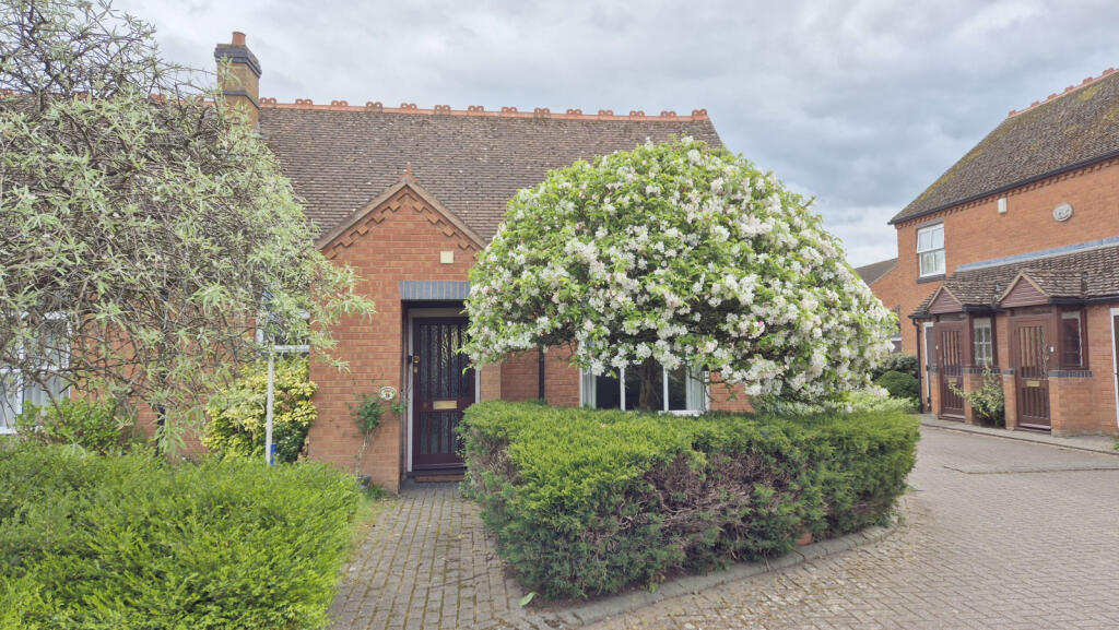 2 Bedroom Bungalow for Sale