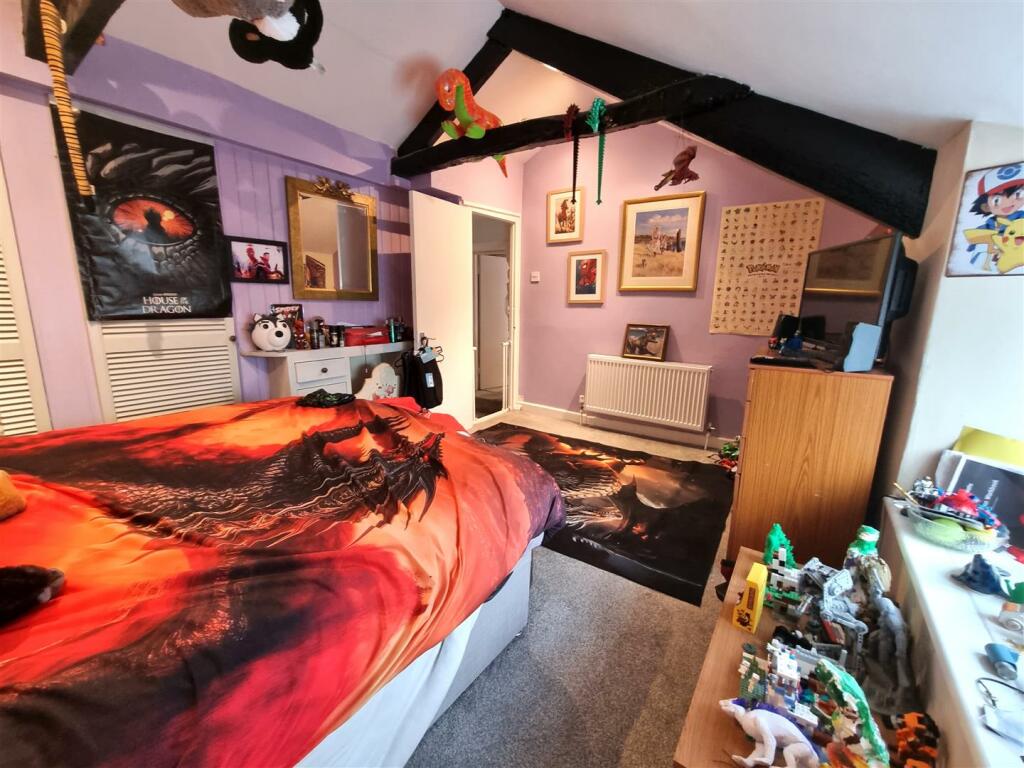Bedroom 2.1.jpg