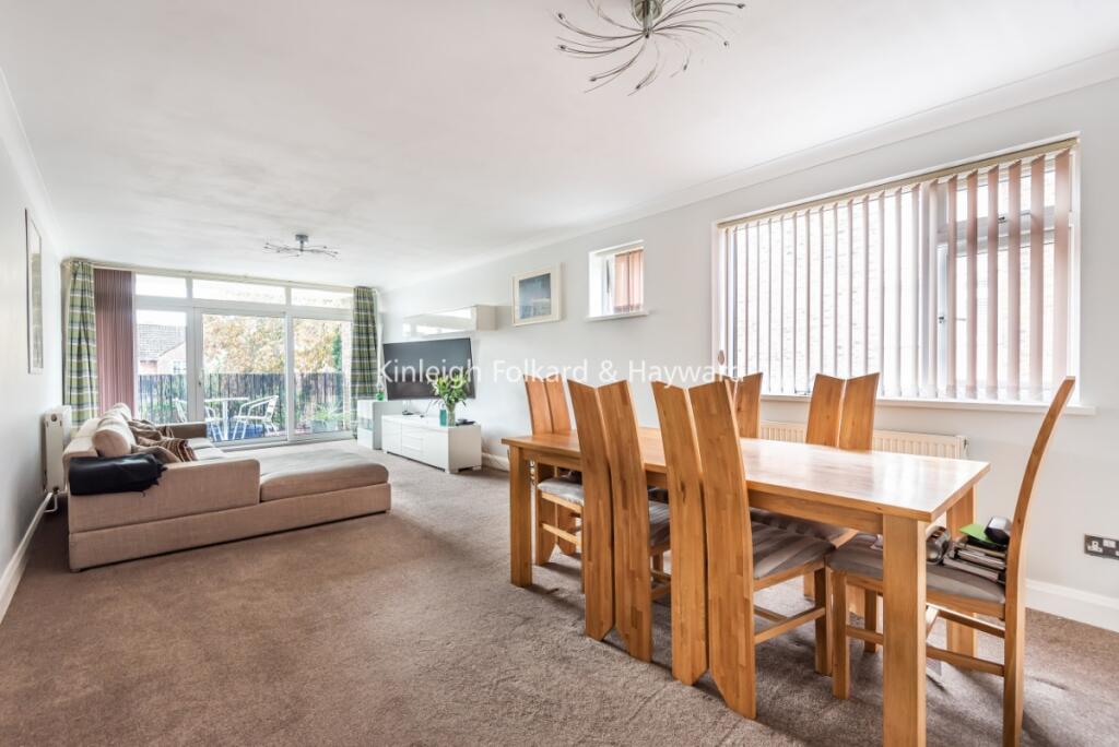 5ecffe03-e642-4fb8-b