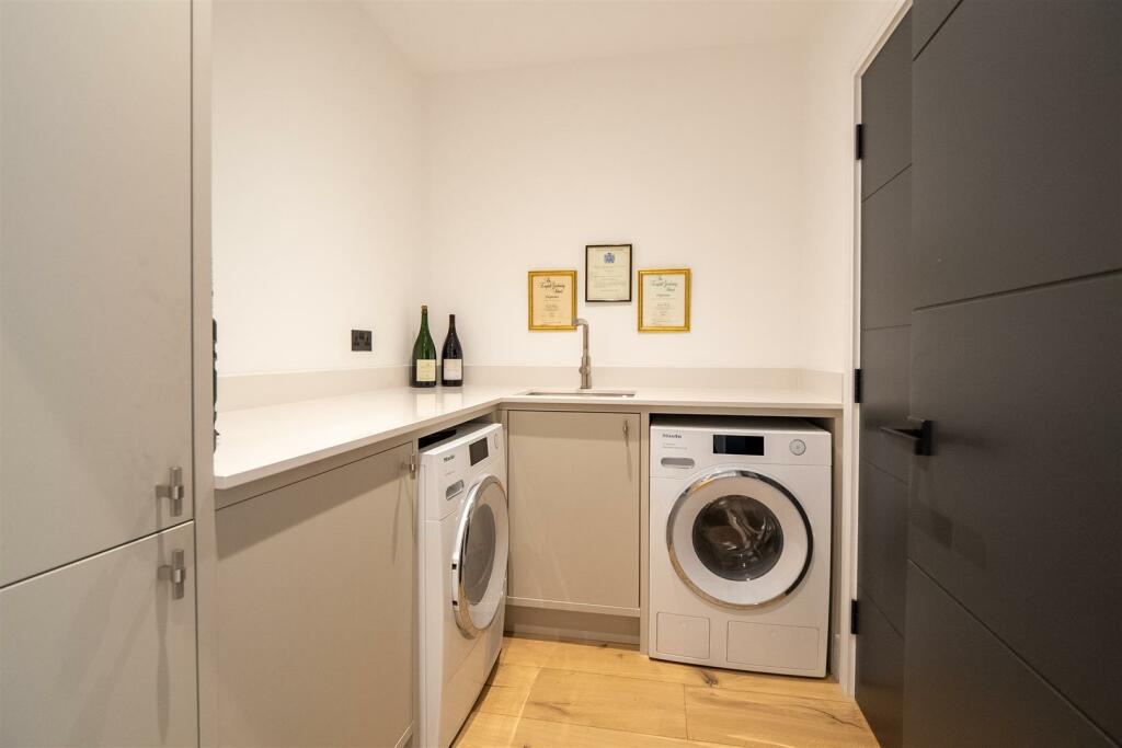 Utility Room.jpg