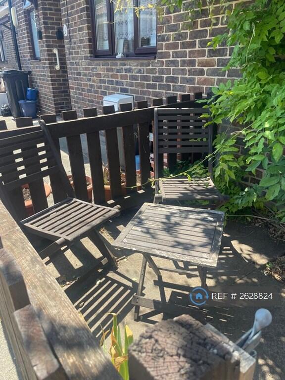Front Seating Area