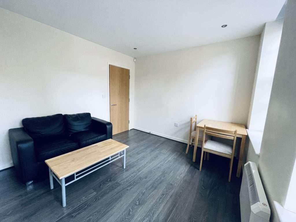 Flat_30_Croft_Buildings
