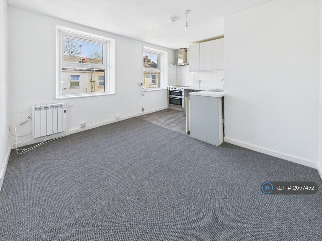 Open Plan Kitchen &amp; Living