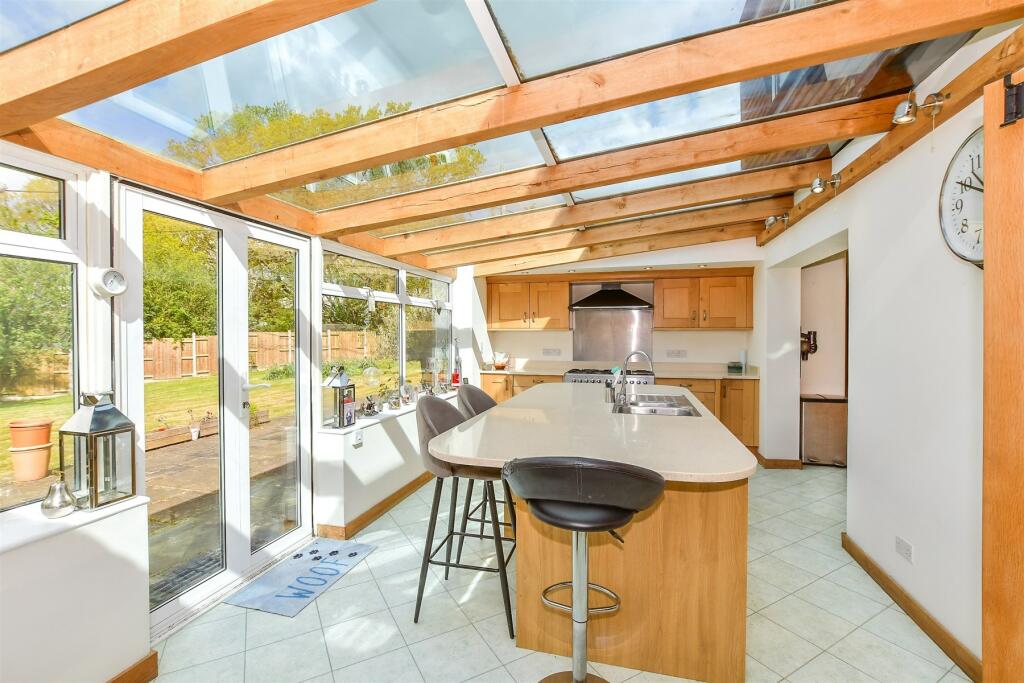 Kitchen/ Sun Room