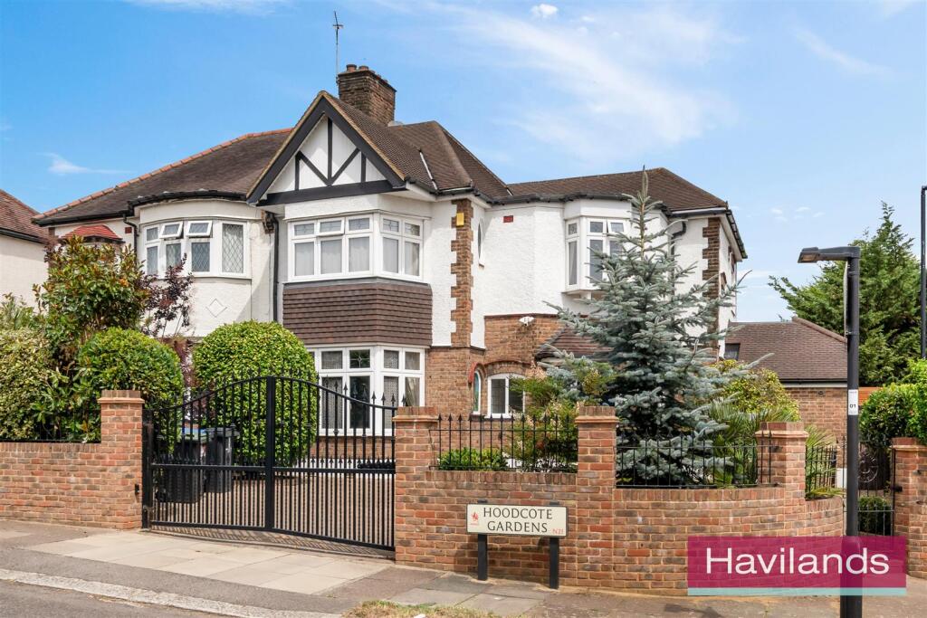 Hoodcote Gardens-23.jpg