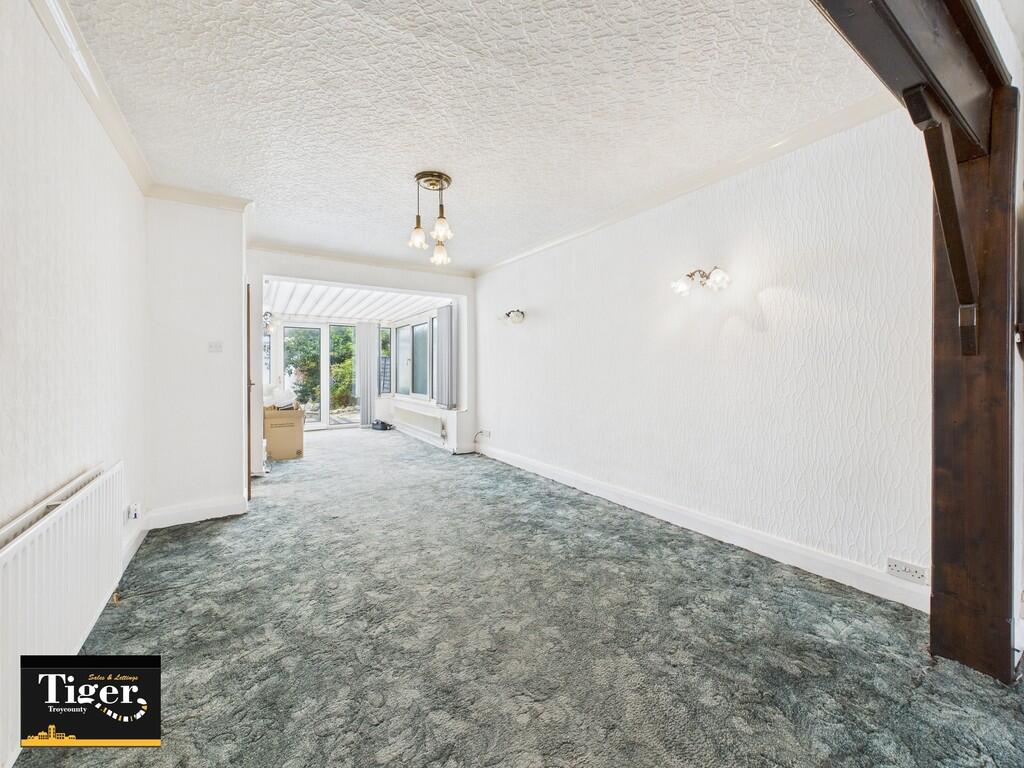 CAM03440G0-PR0385...