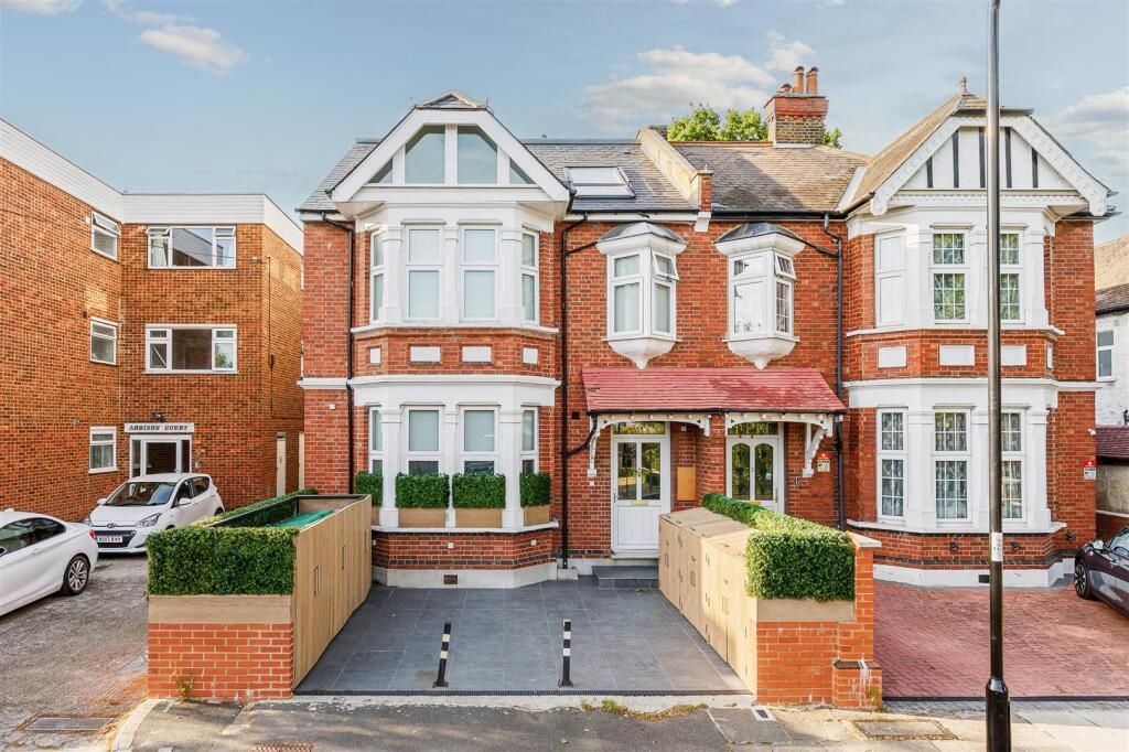 1 Oakley Avenue-1.jpg