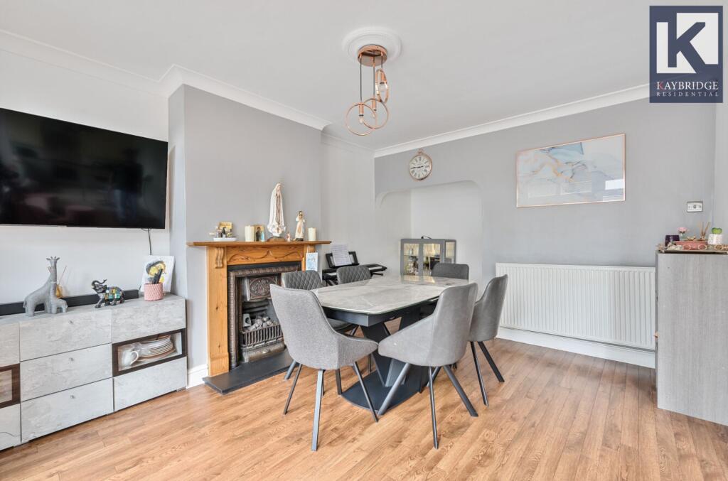 Seaforth Gardens, Epsom - KT19 0LP