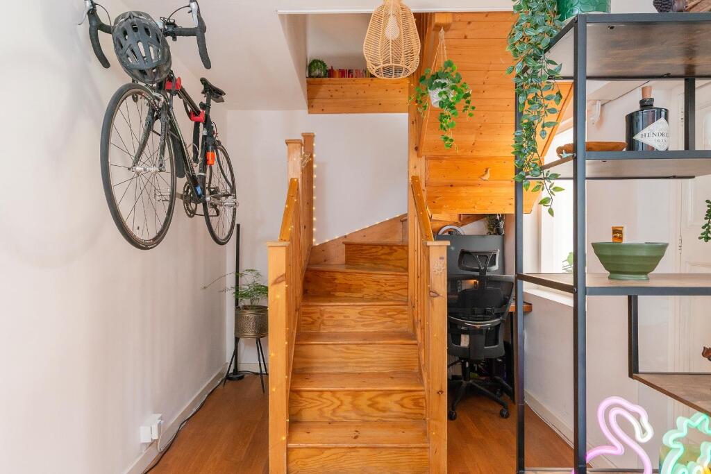 1S5L1CM - Reception Room D.jpg