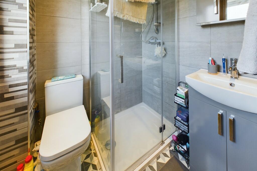 CAM02545G0-PR0263-STILL020