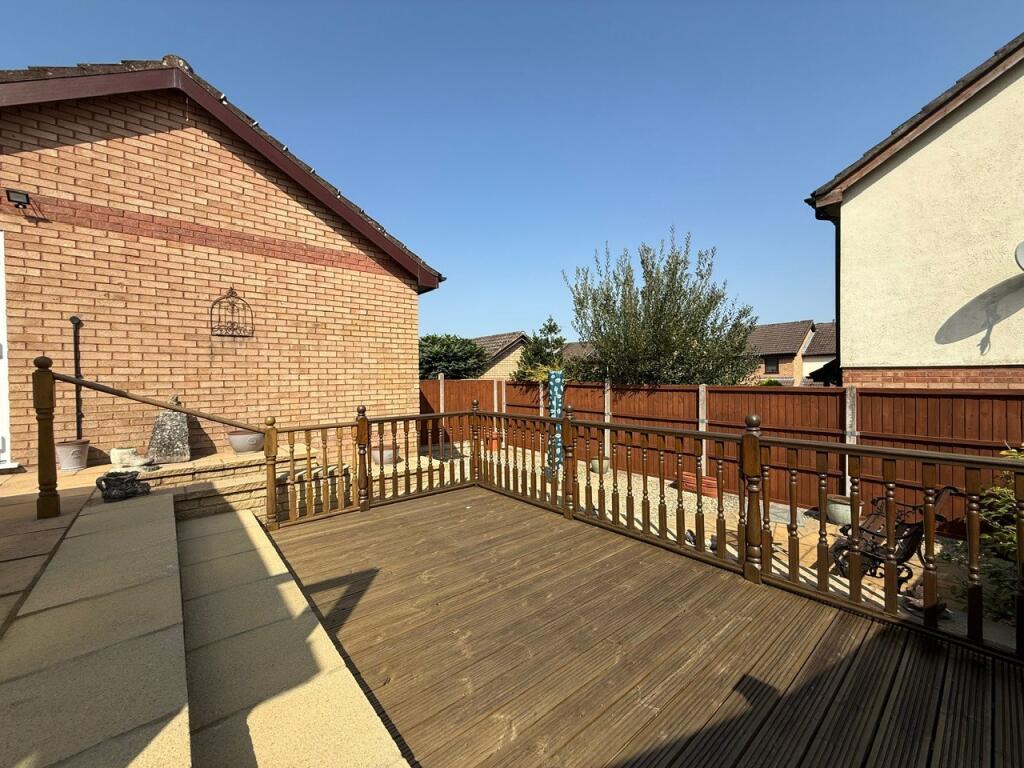 Rear Garden Aspect 3