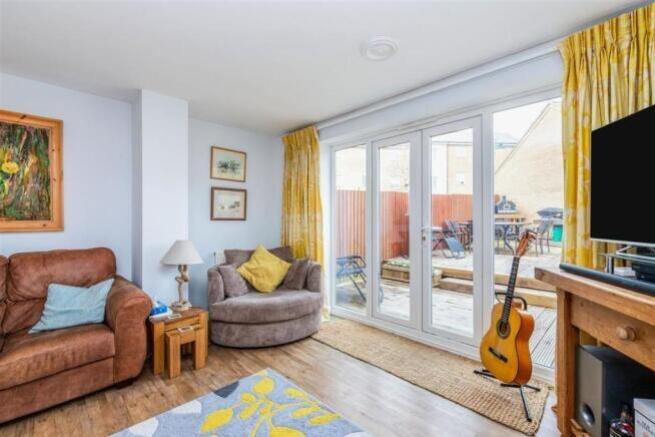 74965_P4087H3416_IMG_09_0000_max_656x437