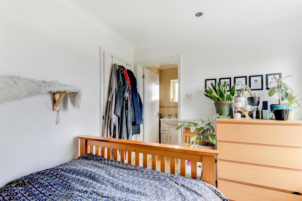 17Broadwater-12.jpg