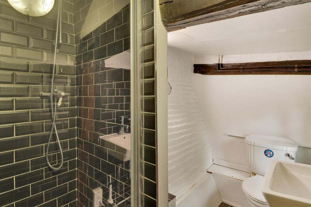 En Suite Shower Room