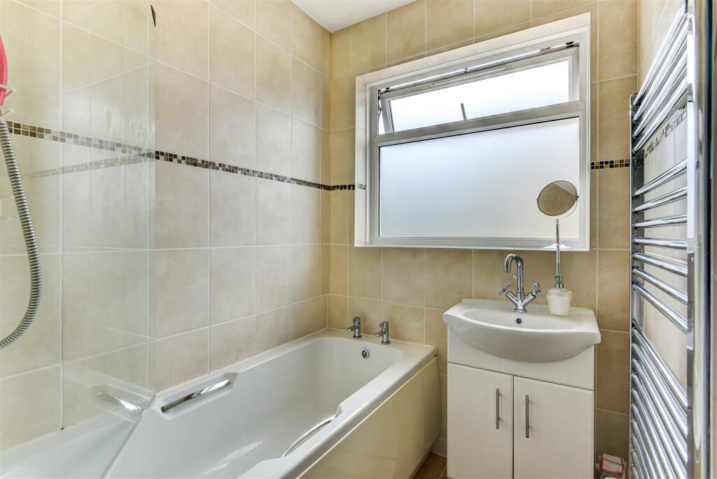 31AshwoodBath- 1.jpg
