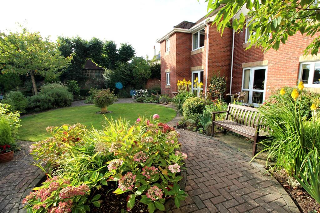 Gardens.jpg