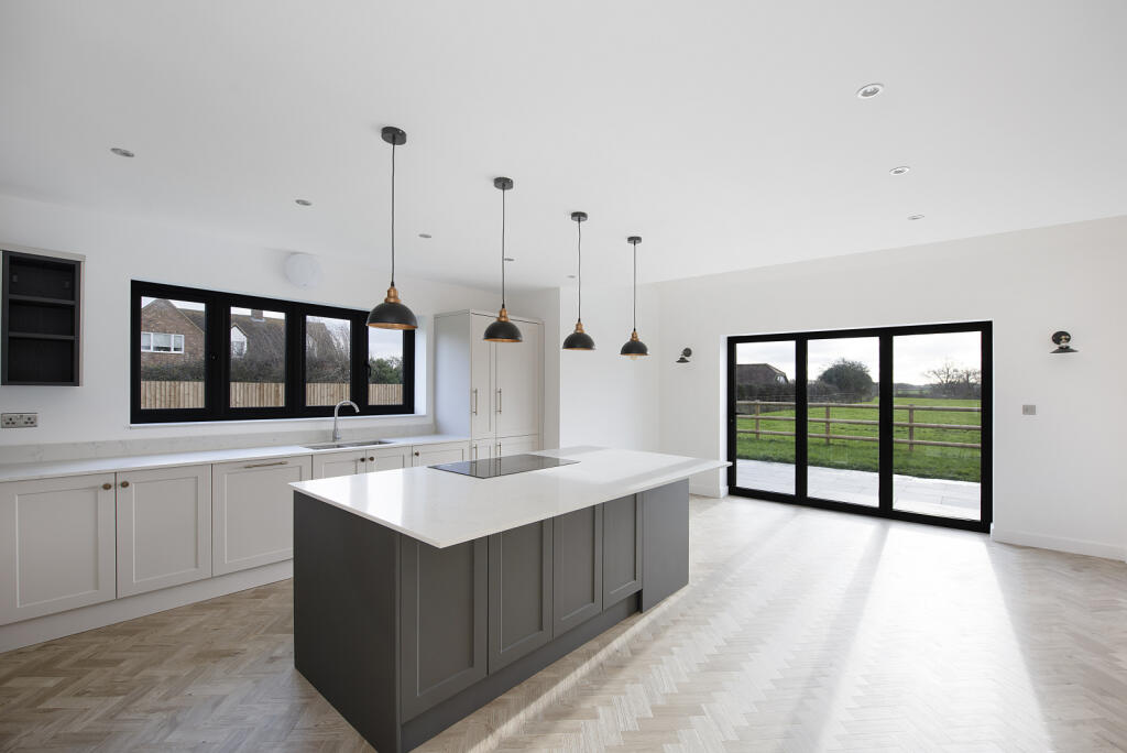 Kitchen/Dining