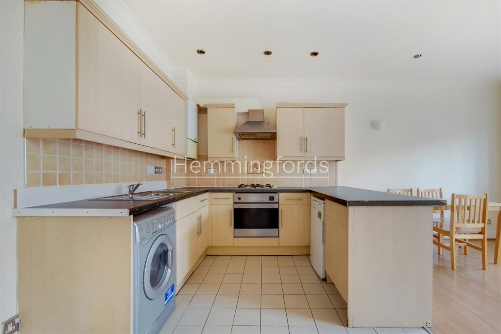 3_Kitchen-Reception-1.jpg
