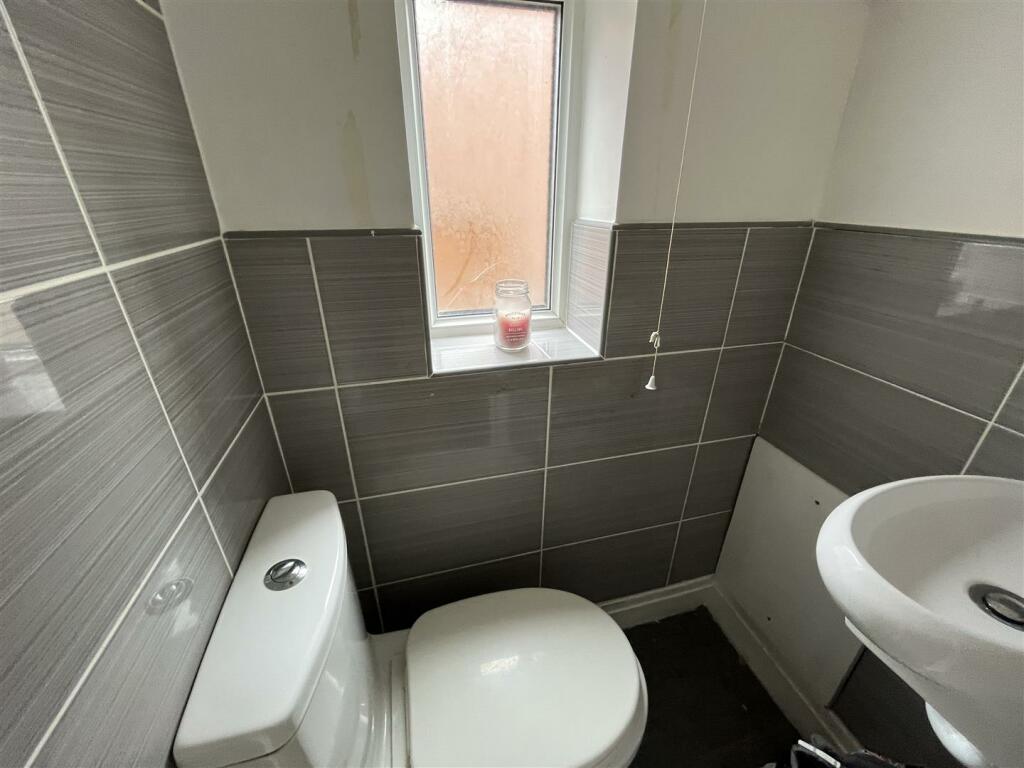 Ground Floor WC