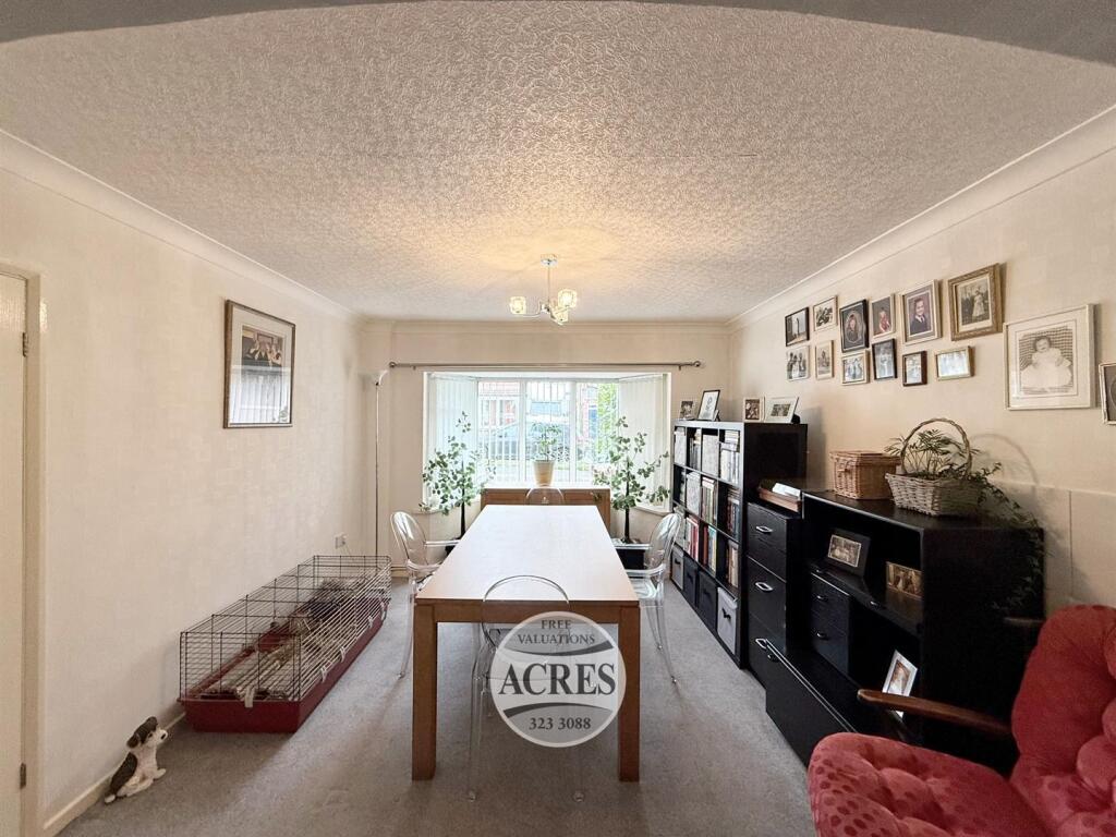 IMG_7018 (Large).jpg