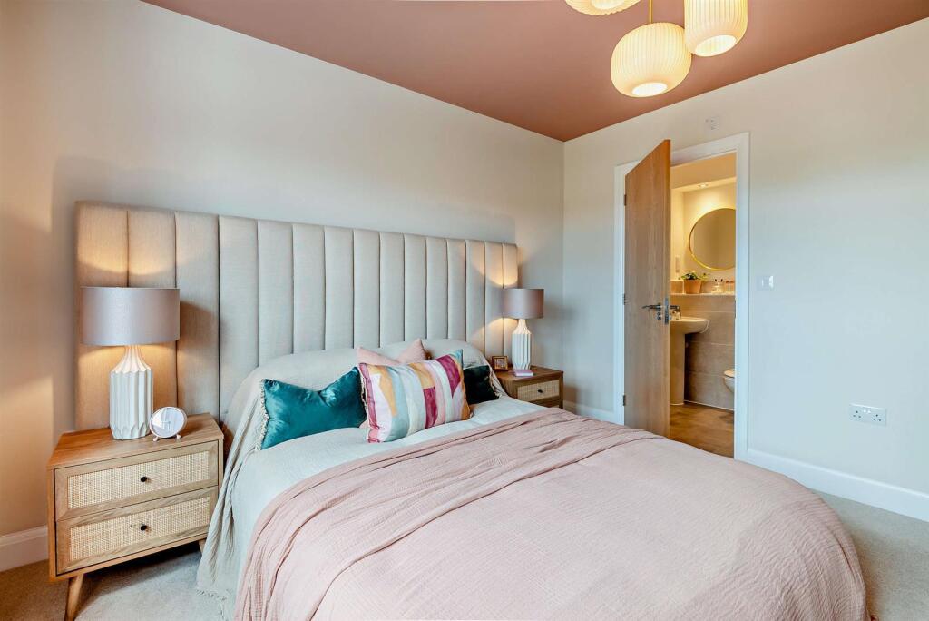 bedroom.jpg