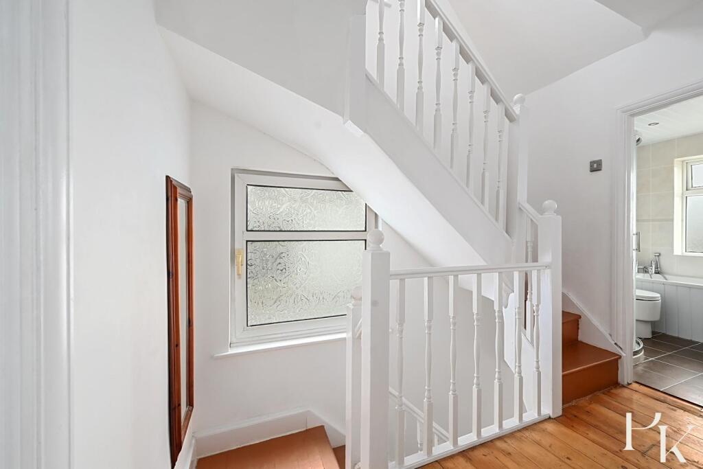 85-holmes-avenue-bn3 (23).jpg