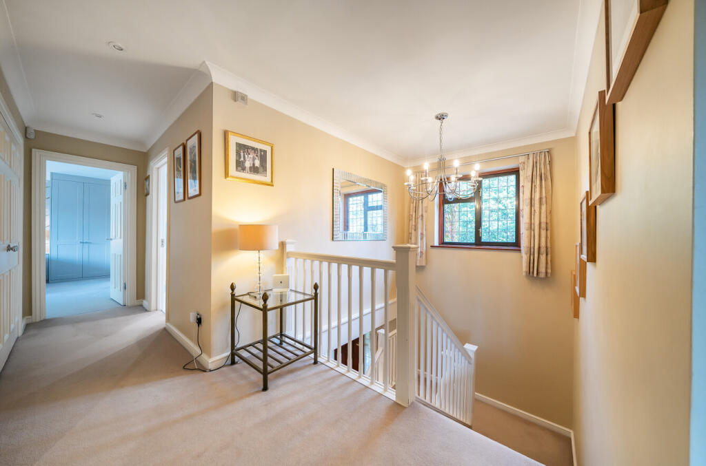 1360553-35-68dadc...