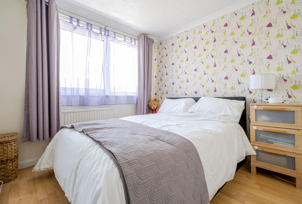 1287646-23-682494...