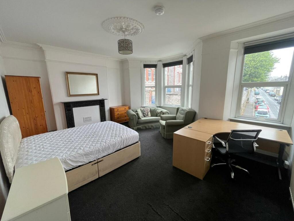 Room 4