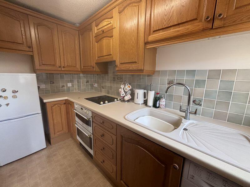 Kitchen 2
