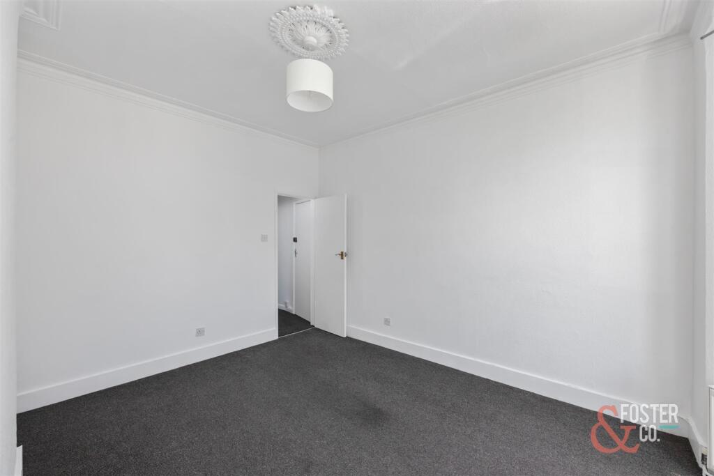 Westbourne Street 144, Flat 2-001.jpg