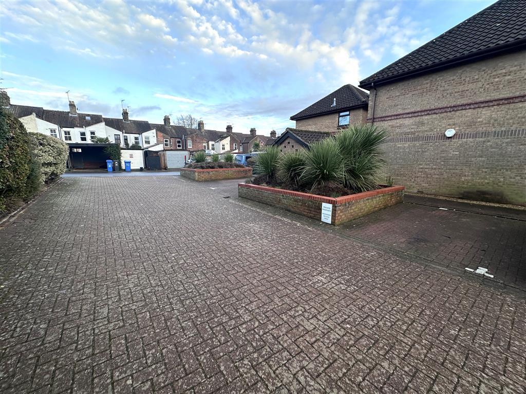 8 T202504081111.jpg