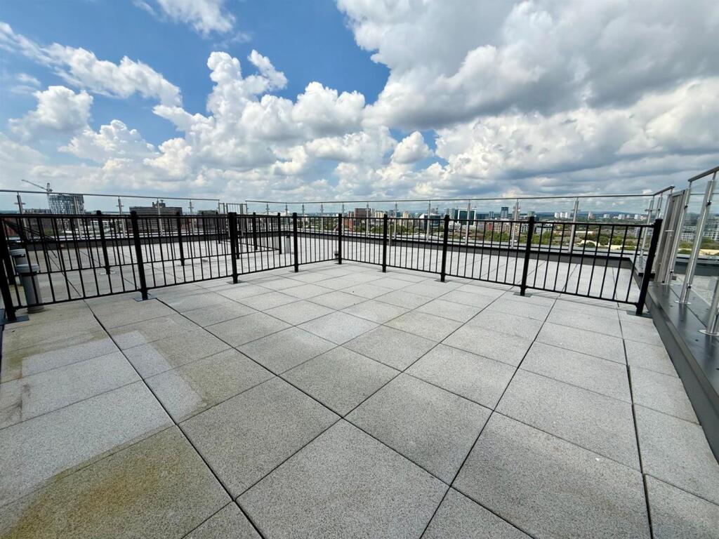 WhatsApp Image 2025-07-21 at 15.13.25_87607957.jpg