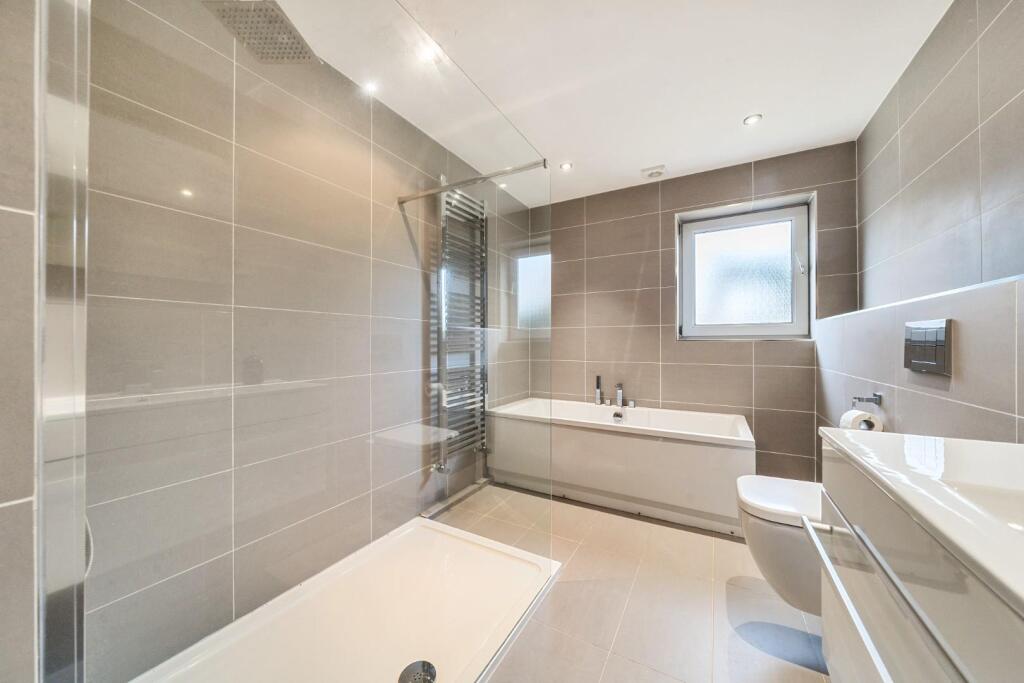 2nd view BATH &amp; SHOWER ROOM.jpg