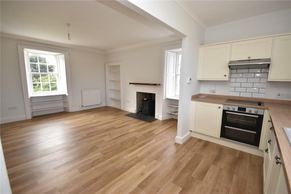 Kitchen/Lounge