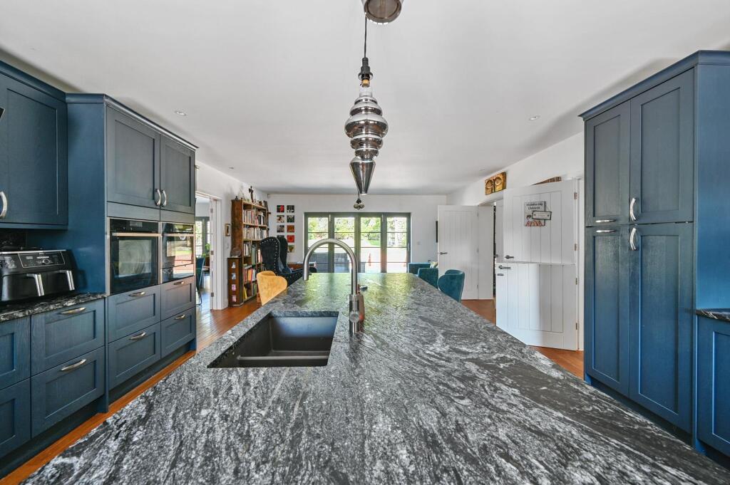 COVERTSIDE - TN330SZ (60).jpg