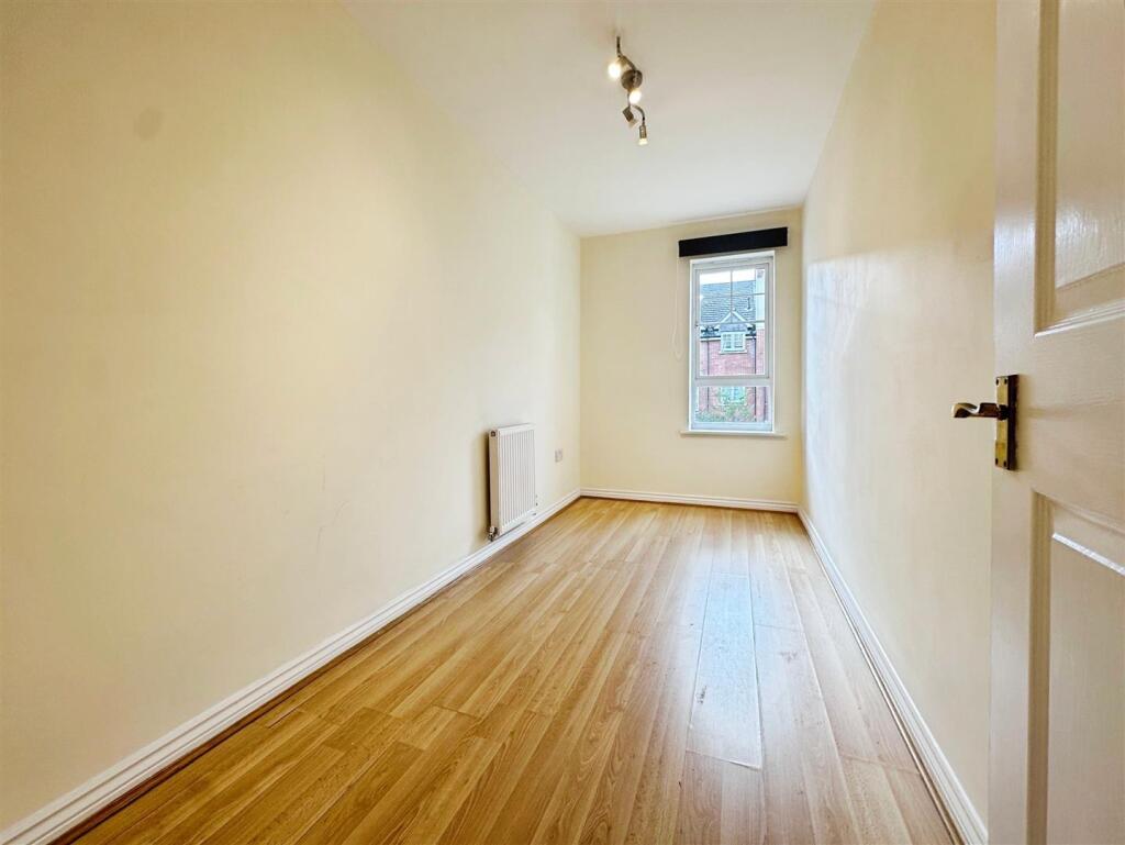 bdaf16d1--49DE-BEE3-4AB6E69C53E9-20708-00002674407