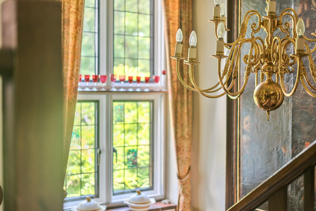 1318671-25-687a4e...