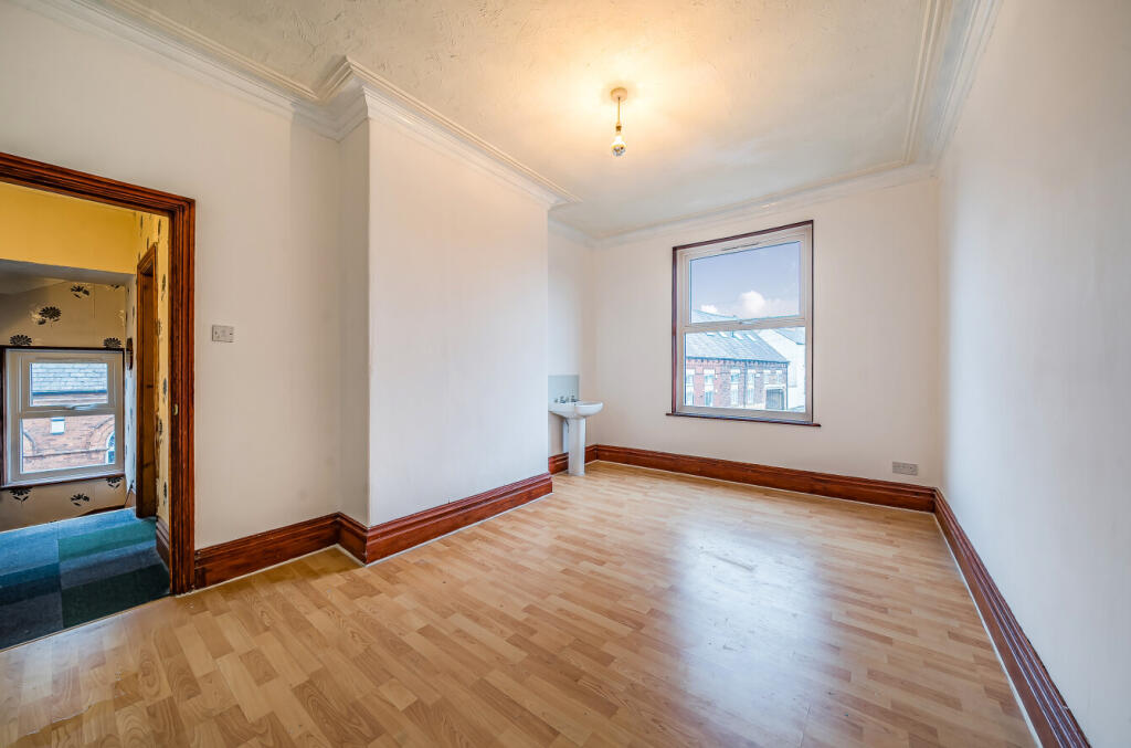 1368868-8-68f218b...