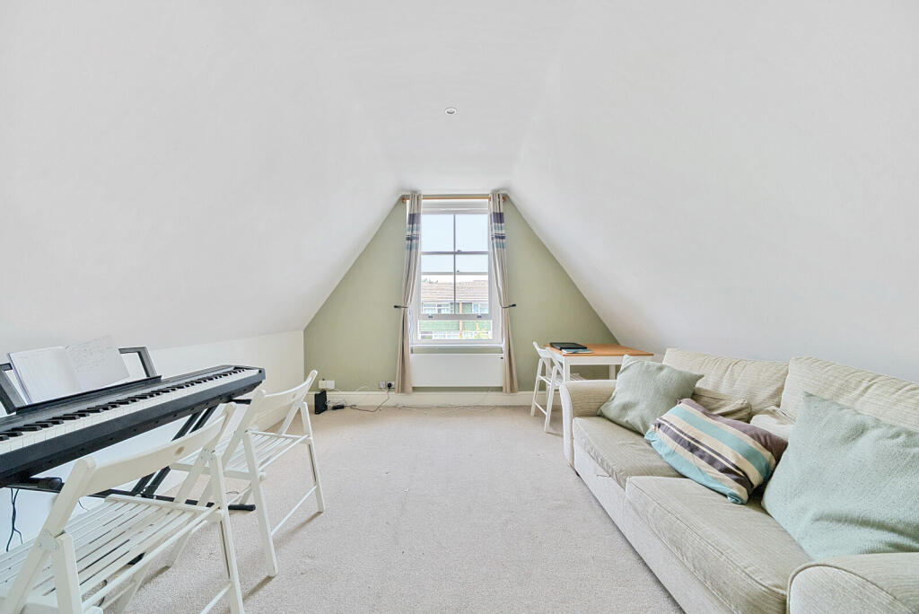 1310826-10-685147...