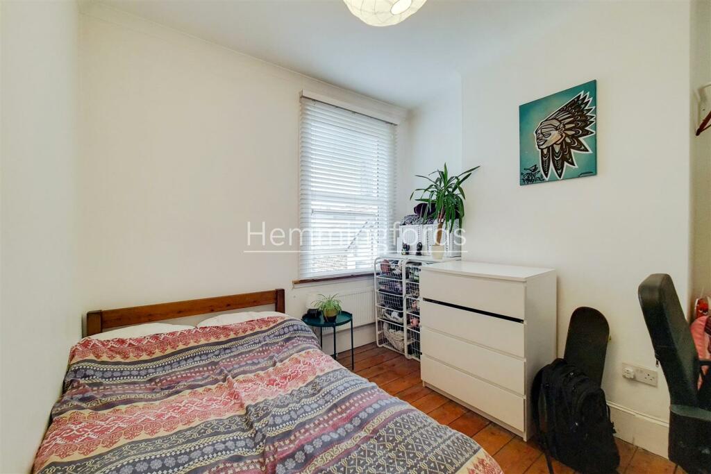 14_Bedroom 3-0.jpg