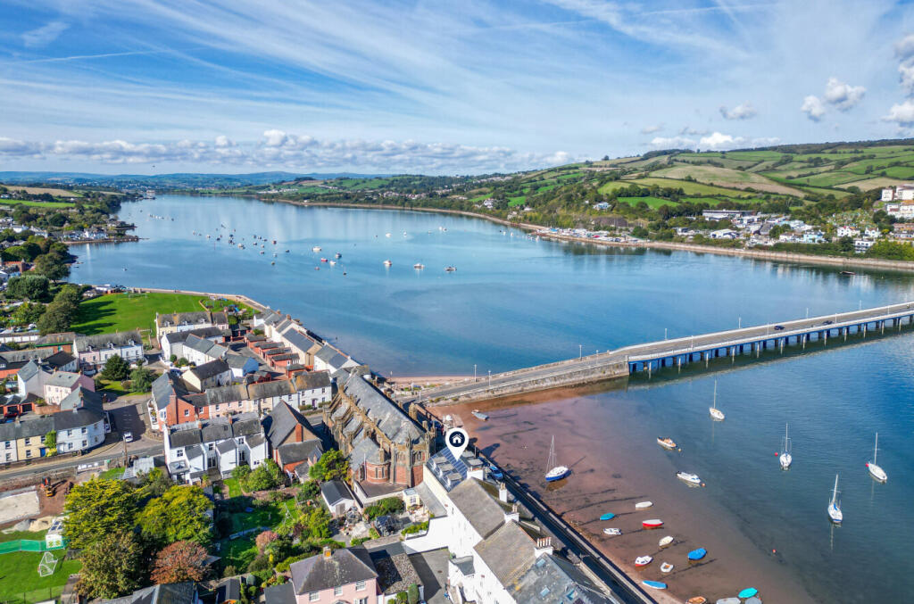 1360120-1-68dab8d...