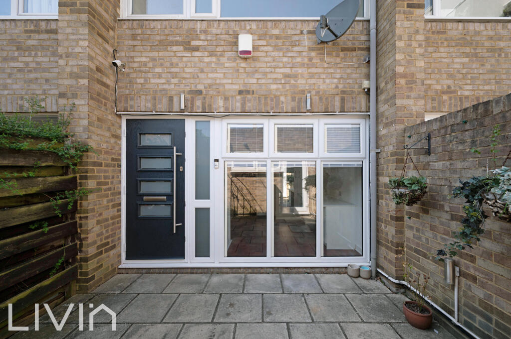 WAVELL COURT, 16 (16 FROM 24)-24