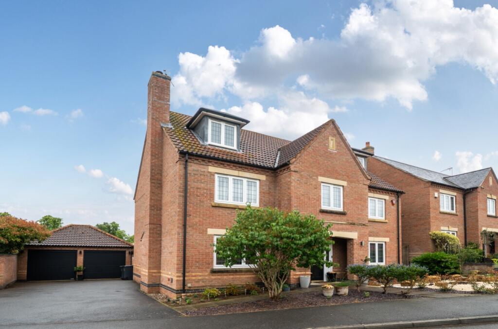 1300291-6-6835e43990f35