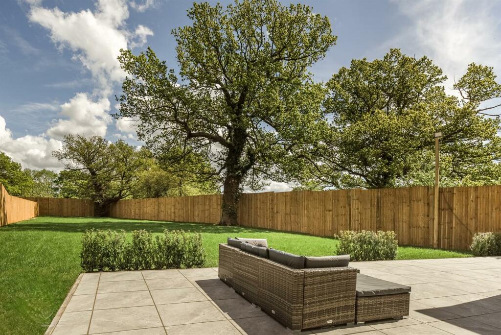 Garden 2.jpg