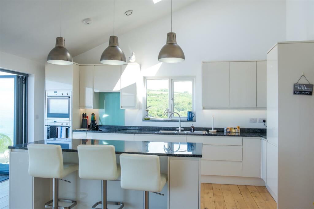 Parry_Miramar_Downderry_Photos-60.jpg