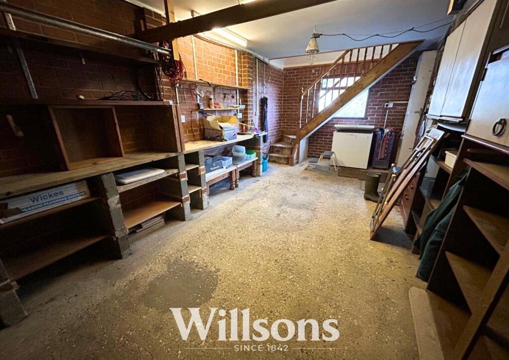 Garage.jpg