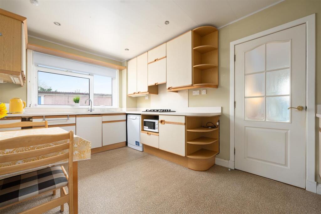 16BogwoodDrive018.JPG