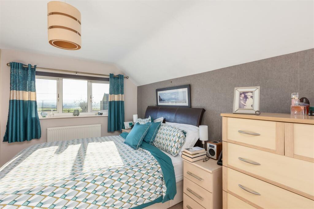 Pandora Bedroom 1-2.jpg