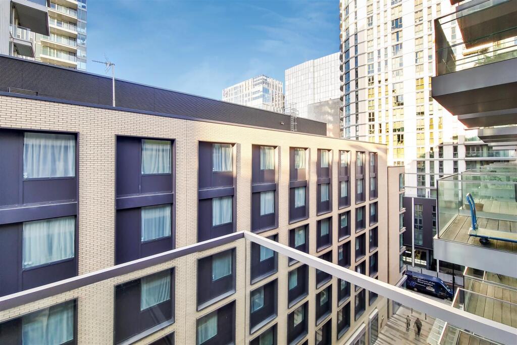5_Balcony 2-1.jpg